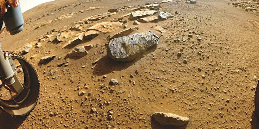 Mars'ta daha önce tespit edilmemiş organik moleküller bulundu