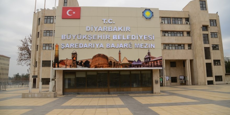 Diyarbakır Büyükşehir Belediyesi’ndeki yolsuzluk iddiası mahkemeye taşındı