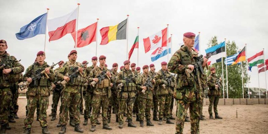 NATO 300 bin kişilik ordu kuruyor