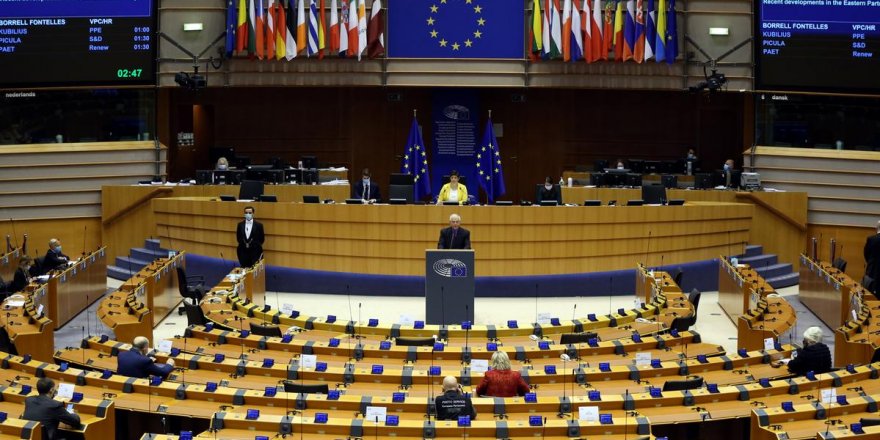 Avrupa Parlamentosu, Ukrayna savaşı sebebiyle Rusya’yı 'teröre sponsor devlet' ilan etti