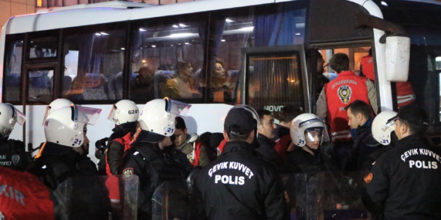 Diyarbakır’da 5 Eğitim Sen üyesi açığa alındı