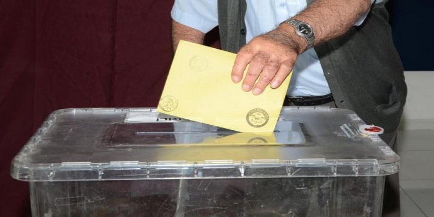Freedom House Türkiye'de yaklaşan seçimler öncesi olası Dijital Müdahaleleri mercek altına aldı