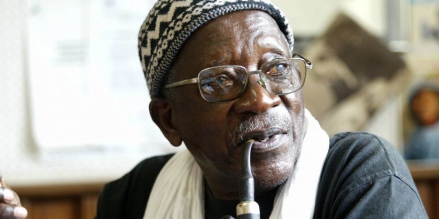 İNGİLİZ KRALİYET AİLESİ ÖDÜLÜNÜ REDDETTİ VE GÖZLERİNİN İÇİNE BAKARAK MEYDAN OKUDU; "SİZİ AFRİKA'DAN SİLECEĞİZ!"