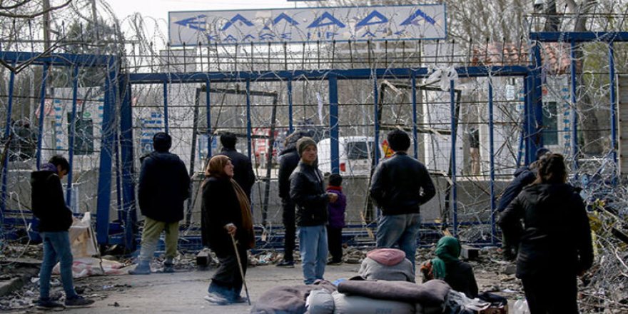 Alman istihbaratı: Sığınmacılar arasına 'devlete ait güçler' karıştı, Yunan sınırında olayları kışkırttı