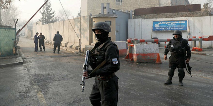 Taliban'dan çifte saldırı: 20 ölü