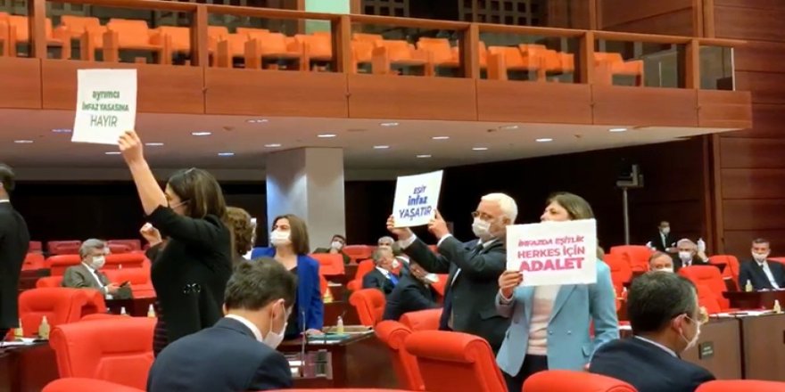 HDP'den Meclis'te infaz yasası protestosu