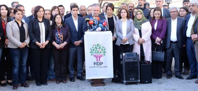 HDP:“Yasama organındaki çalışmalarını durdurmaya karar verdi”