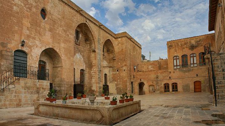 Urfa’da Süryanilere ait tek tarihi kilise kültür merkezine çevrildi