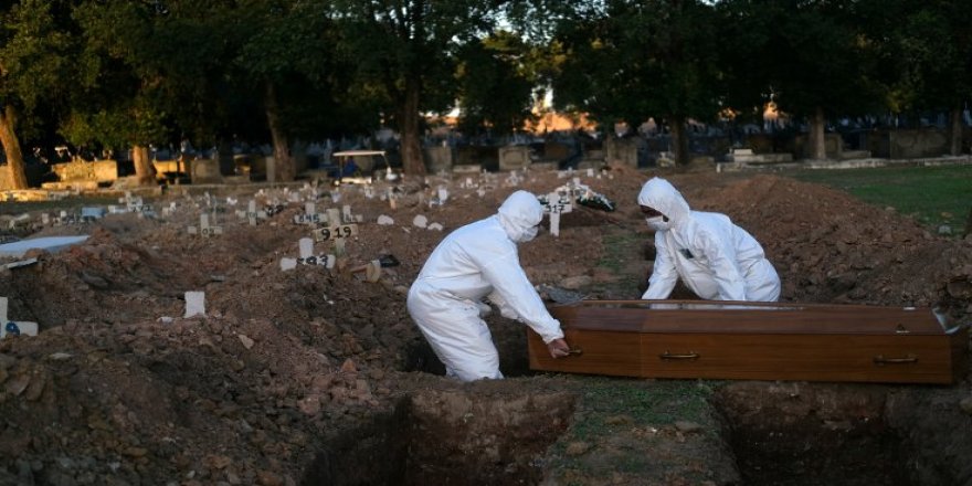 Meksika'da bir günde 1092 ölü