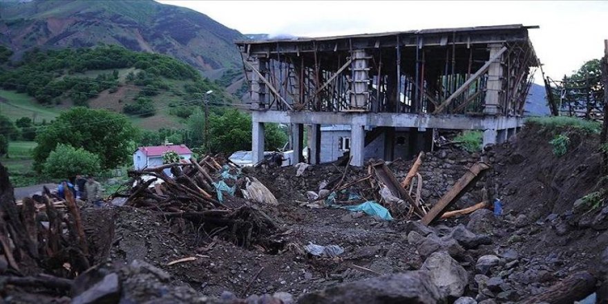 Karlıova'da 90 artçı sarsıntı