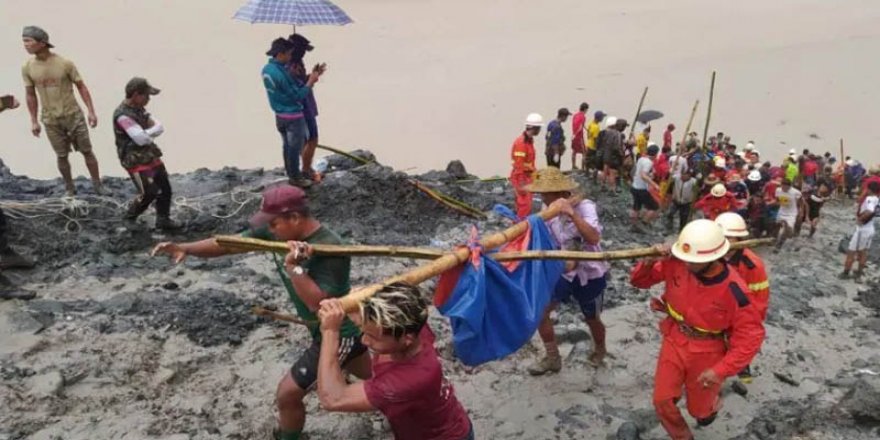 Myanmar'da madende heyelan: En az 160 ölü