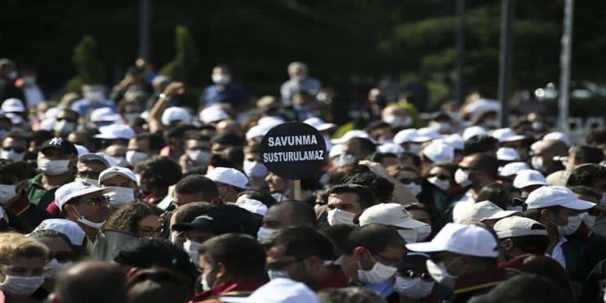 Ceng Sagnic: “Çoklu Baro” yasasında Kürt siyasetinin sınavı