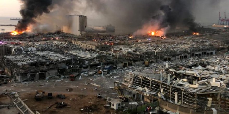 Beyrut'un merkezinde şiddetli patlama: En az 100 ölü, 4 binden fazla yaralı