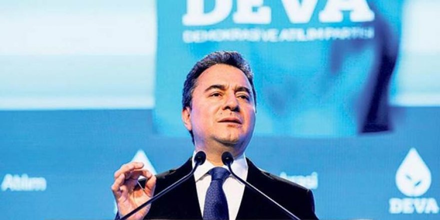 Babacan: İnsanları, dinine, diline, cinsiyetine göre ayırıyorlar