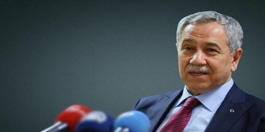 Bülent Arınç istifasını sosyal medyada duyurdu