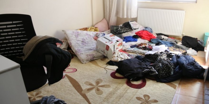 İHD ve MEBYA-DER yöneticilerinin evlerine polis baskını