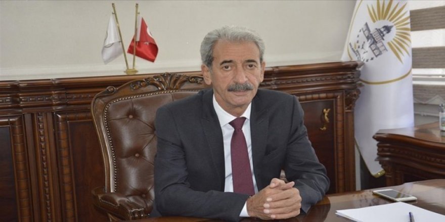 AK Partili belediye başkanı istifa etti