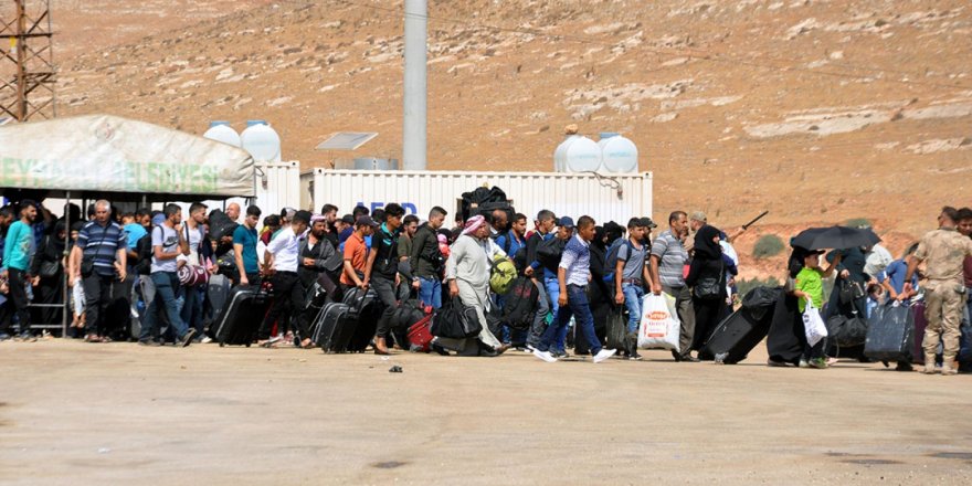 HRW'den Irak'a tepki: Mülteciler zorla kamplardan çıkarılıyor