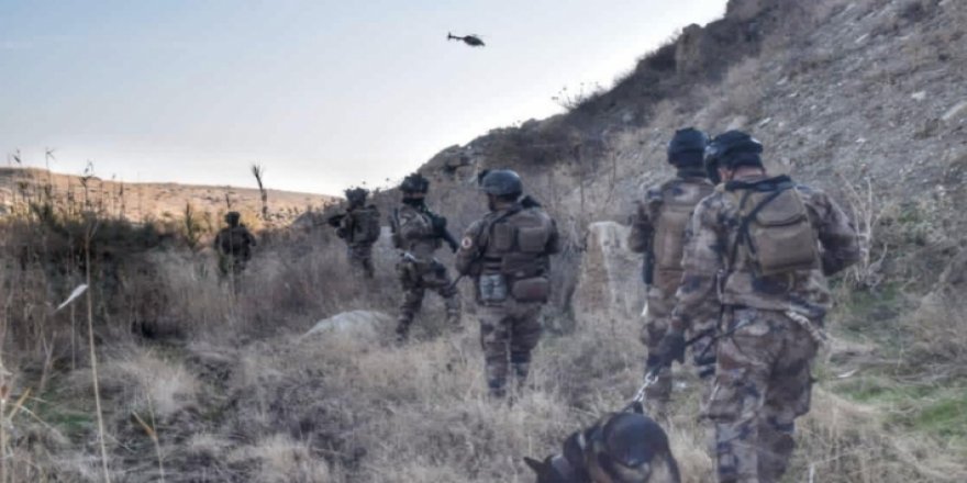 Musul'da operasyon: IŞİD'in 2 üst düzey yöneticisi olmak üzere 42 terörist öldürüldü  