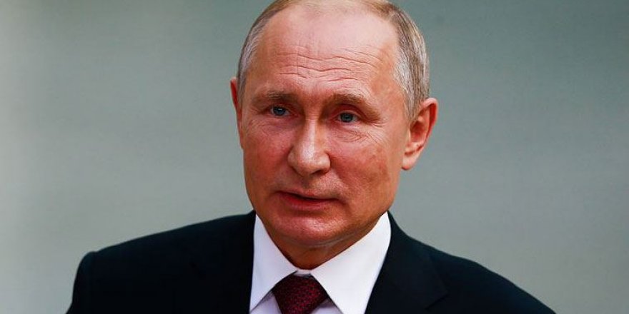 Putin, kendisini ölene kadar dokunulmaz kılacak yasayı onayladı