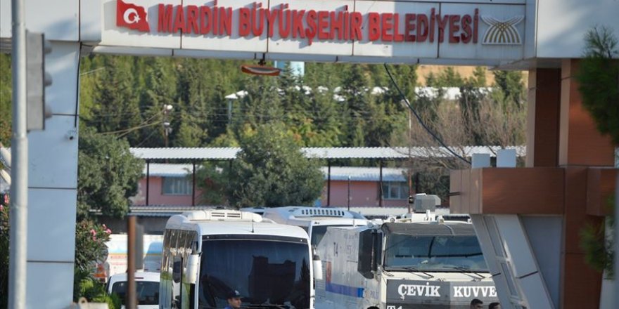 Mardin Belediyesi’ndeki yolsuzluk soruşturması: 3 kişi tutuklandı