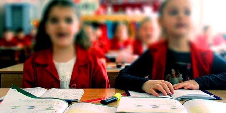 Kürtçe Öğretmenler İnisiyatifi: Aileler Kürtçe dersi için üzerine düşeni yapmalı