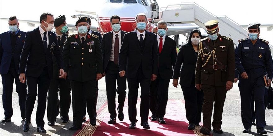 Bakan Akar ve Orgeneral Güler Irak’a gitti