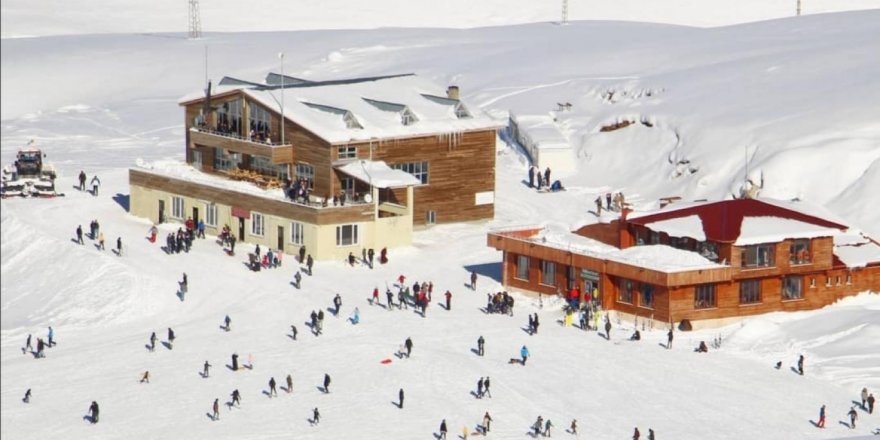 Hakkari, kayak merkezi ile Ortadoğu'nun yeni gözdesi oluyor