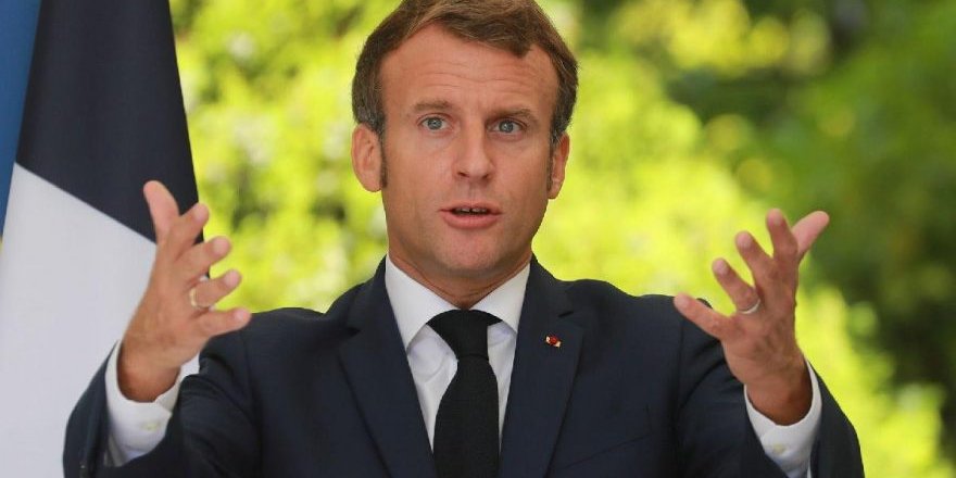 Macron’dan Putin’e; Siyasi olaylar böyle yönetilmez