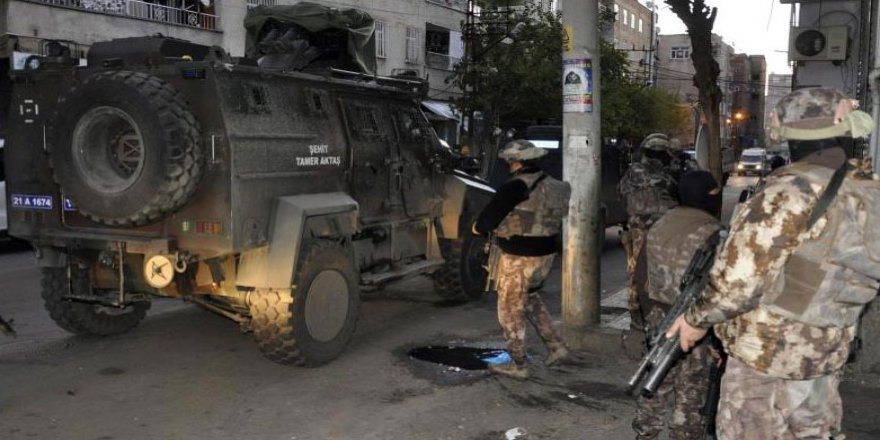 Diyarbakır’da operasyon: 14 gözaltı