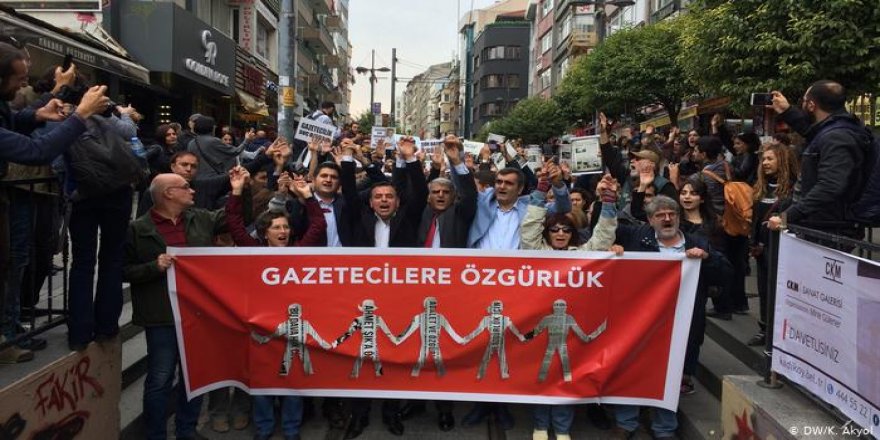 IFJ: Türkiye en fazla gazetecinin hapiste olduğu ülke
