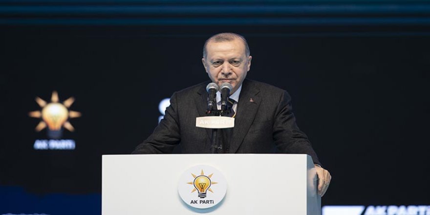Erdoğan yeniden AK Parti’nin Genel Başkanı seçildi