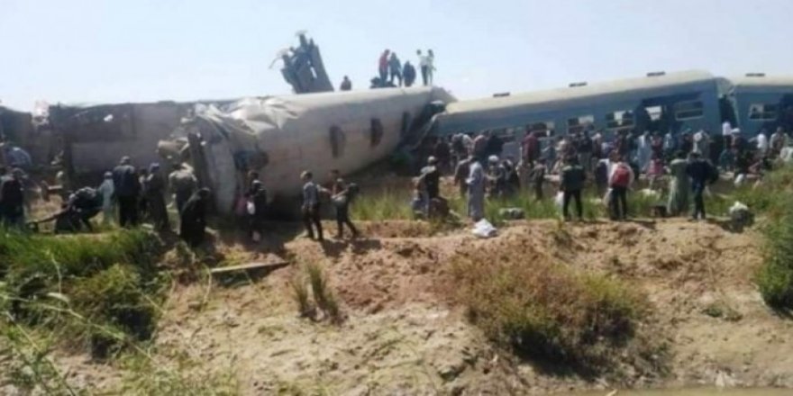 Mısır'da tren kazası: 32 ölü, 62 yaralı