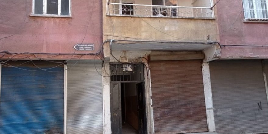Diyarbakır'da işsiz genç Ramazan Ünal yaşamına son verdi