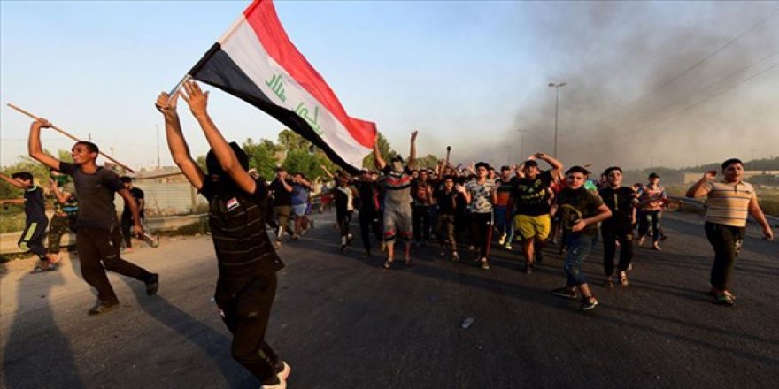 Irak’ta protestolar yeniden alevlendi: İran Konsolosluğu ateşe verildi!