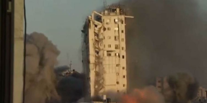 Gazze’de yüksek bir bina daha İsrail saldırısı sonucu yıkıldı