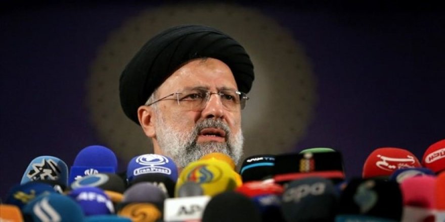 İran’da cumhurbaşkanlığı seçimini Reisi kazandı