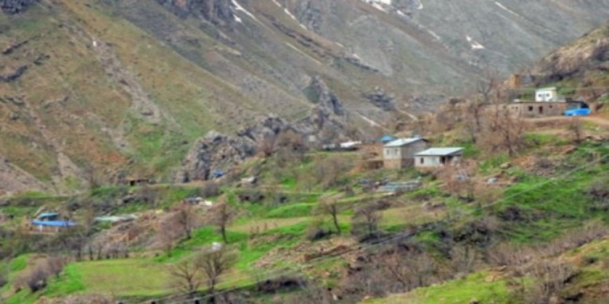 Koyunlarını aramaya çıkan köylülere asker ateş açtı