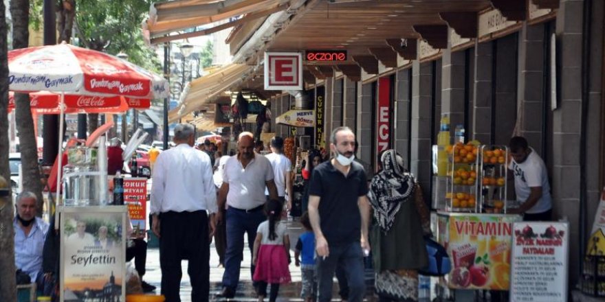 Haftalık Covid-19 vaka sayıları açıkladı: Siirt ilk sırada