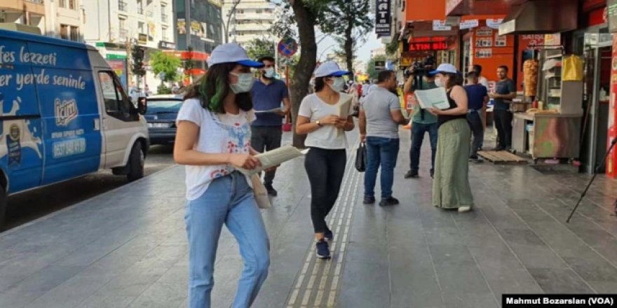 Diyarbakır'da Sendikalar Aşı İçin Sokağa İndi