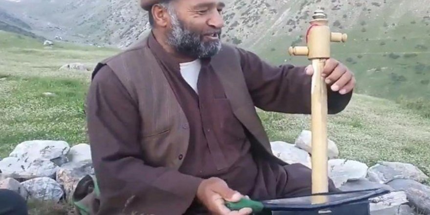 'Taliban Afgan sanatçıyla önce çay içti sonra da infaz etti'