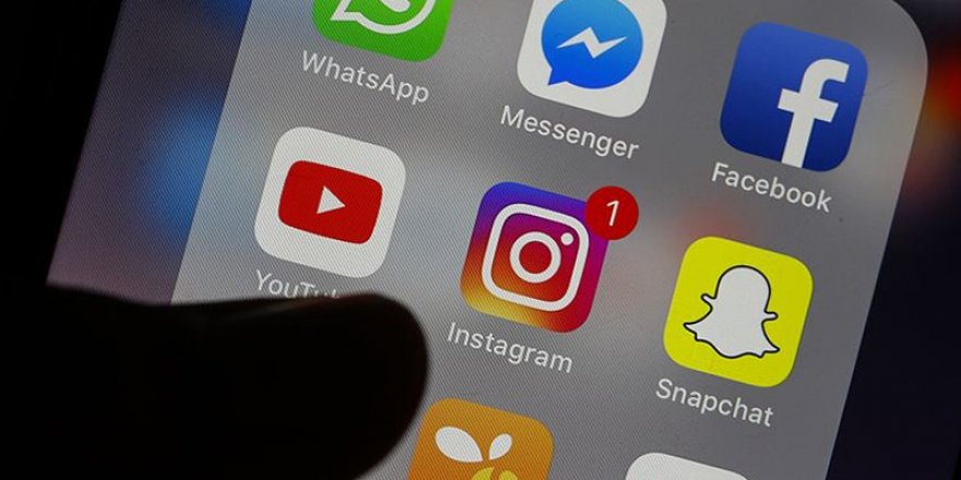 WhatsApp, Facebook ve Instagram çöktü!