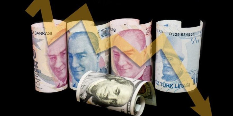 Türk Lirası'nda rekor değer kaybı: Dolar 9 TL'yi geçti