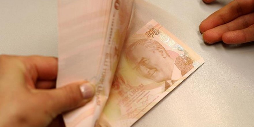 Dolar, Türk Lirası karşısında yeniden rekor kırdı