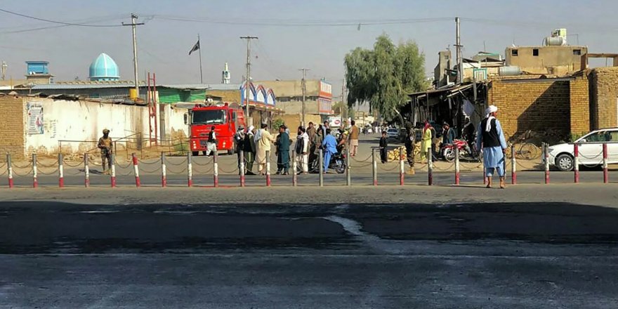 Afganistan'da camiye bombalı saldırı: 37 ölü, 74 yaralı
