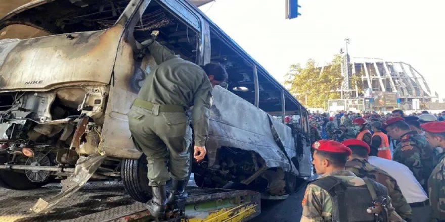 Şam'da askeri araca bombalı saldırı: En az 14 kişi öldü