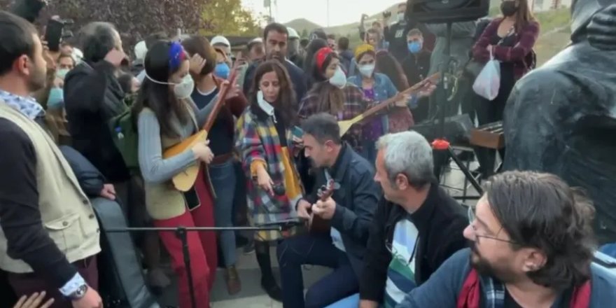 Dersim'de Mikail Aslan ve Cemil Qoçgîrî’nin katılacağı Seyit Rıza Meydanı'ndaki dinletiye polis engeli