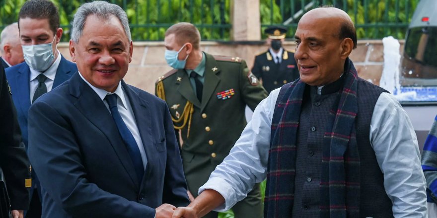 Rusya ve Hindistan arasında askeri işbirliğiyle ilgili bir dizi anlaşma