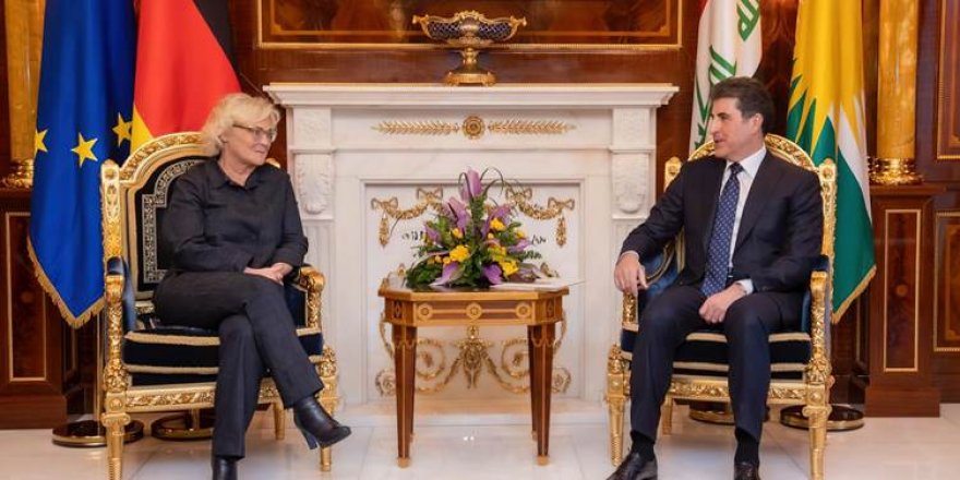 Başkan Neçirvan Barzani, Almanya Savunma Bakanı Lambrecht ile görüştü