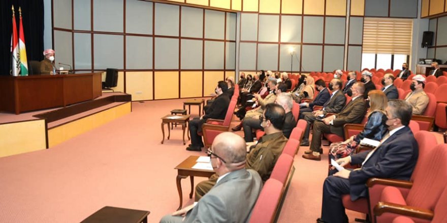 Başkan Barzani, Irak Parlamentosu'ndaki KDP'li vekillerle görüştü!